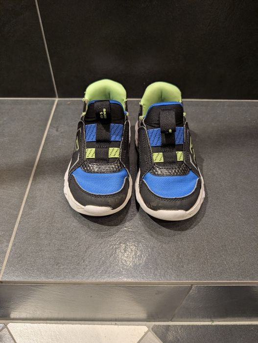 Skechers, marimea 24