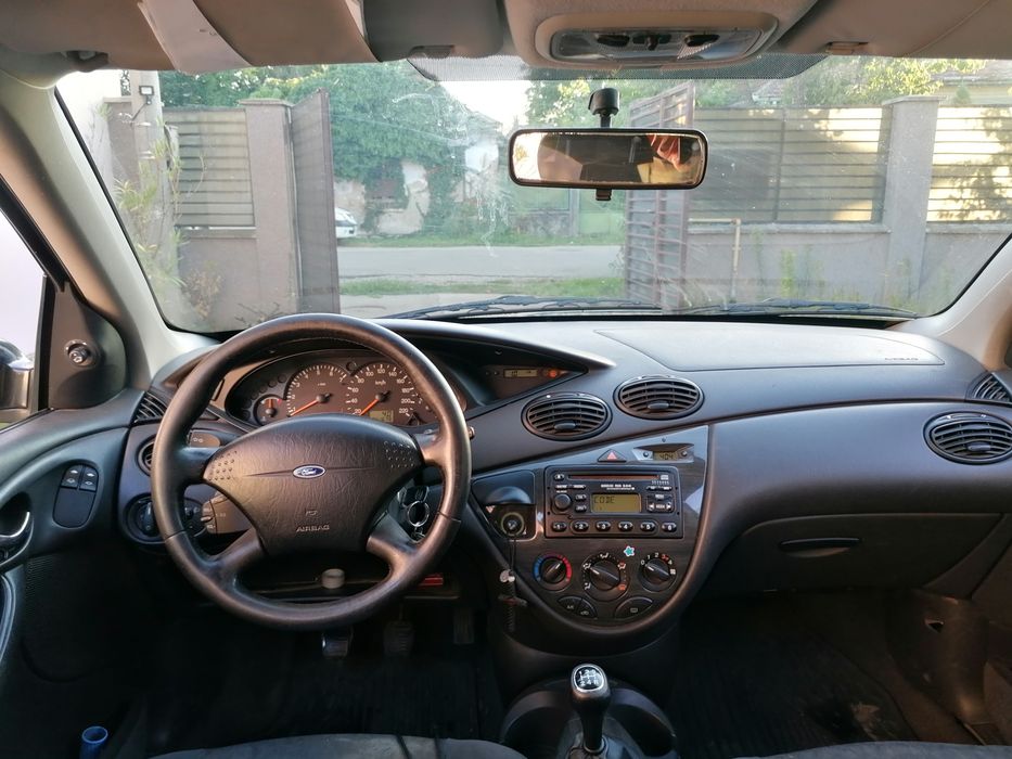 Ford Focus (ghia)
