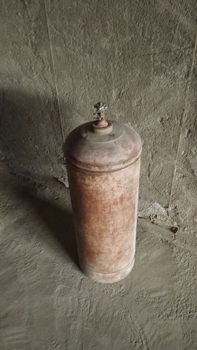 Газ балон сотилади