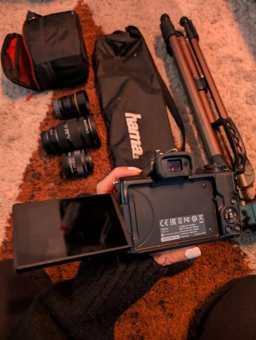 Kit Canon EOS M50