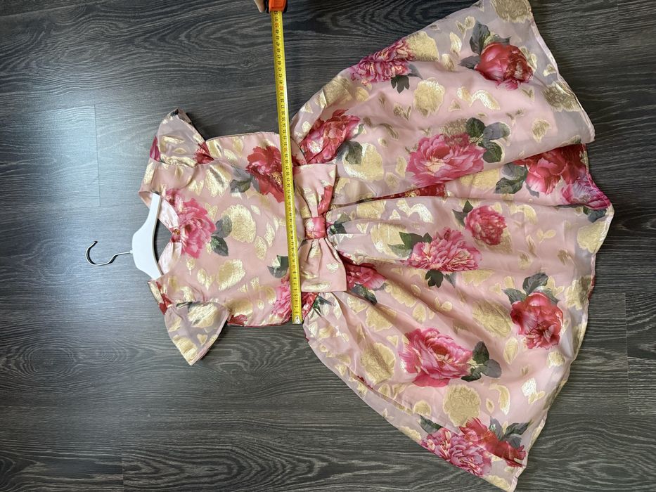 Rochie eleganta fetite