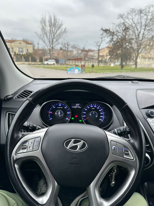 Hyundai ix35 / 2011 / 1.7 diesel EURO 5