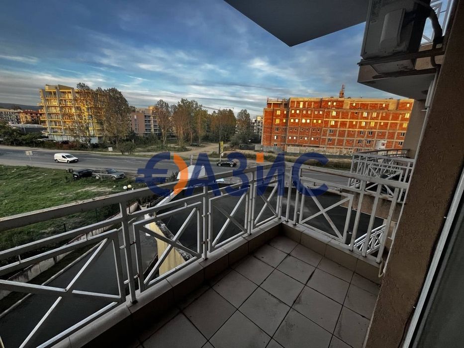 Продава се Двустаен апартамент в к.к. Слънчев бряг - 39 кв.м за 1204 €/кв.м - Снимка #14