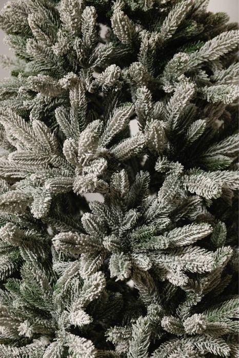 Елка “Снежная красавица”