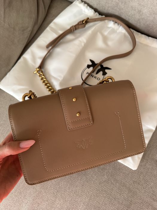 Чисто нова кафява чанта PINKO