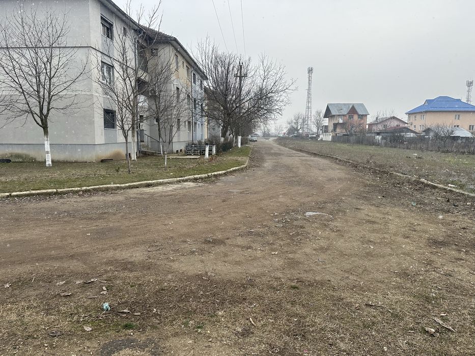 Vand teren intravilan