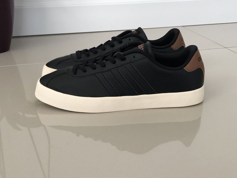 Adidas Neo - lichidare stoc- marimea 40