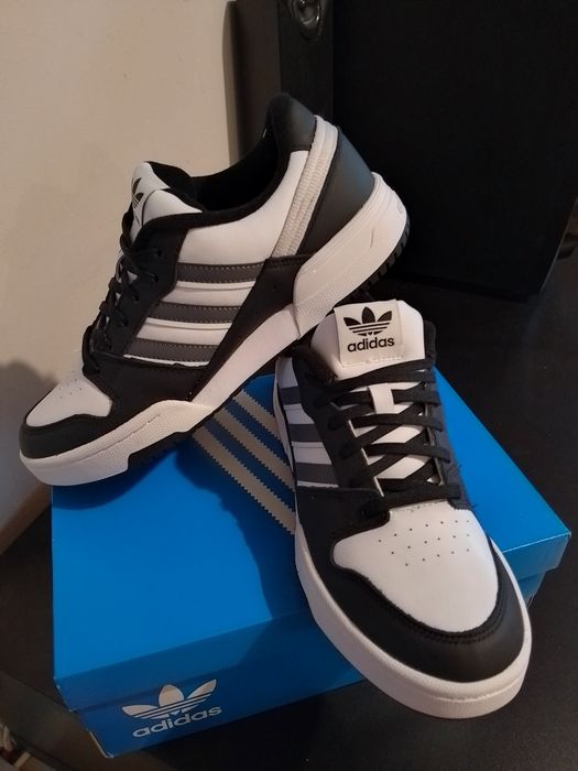 Adidas Team Court 2 STR