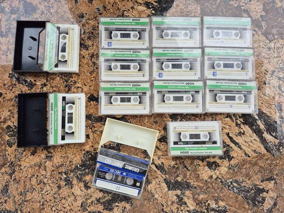 Vand 13 casete audio originale HG60&Cosmic 60 minute pentru reinregist