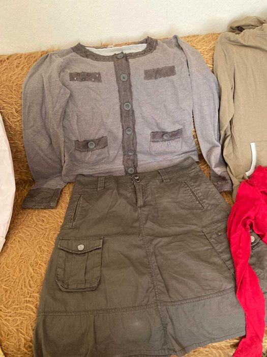 Продавам Комплект Маркови дрехи и чанти