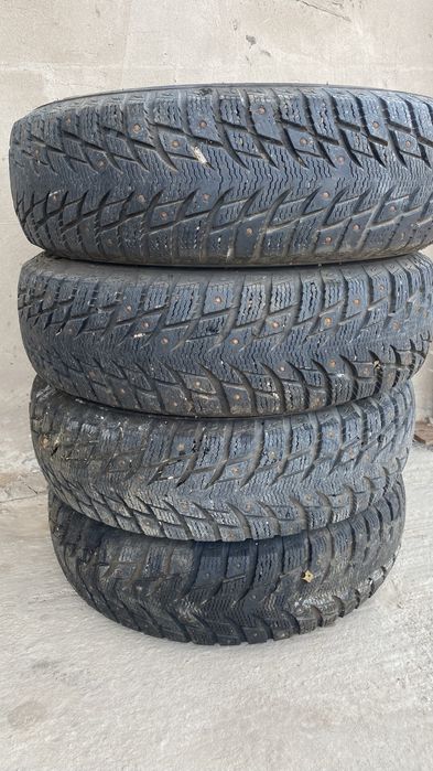 Продам шины 175/70 R13.82T