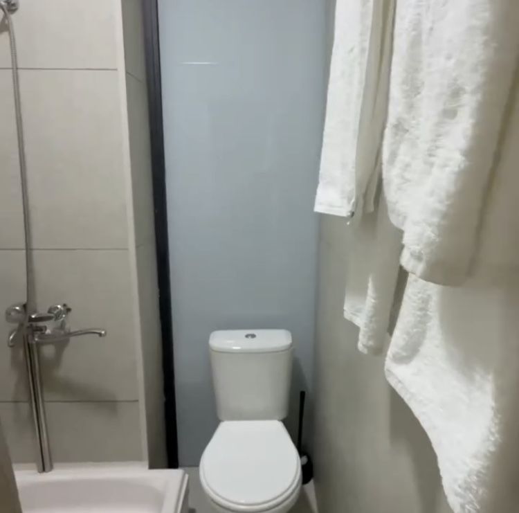Infiniti Hostel