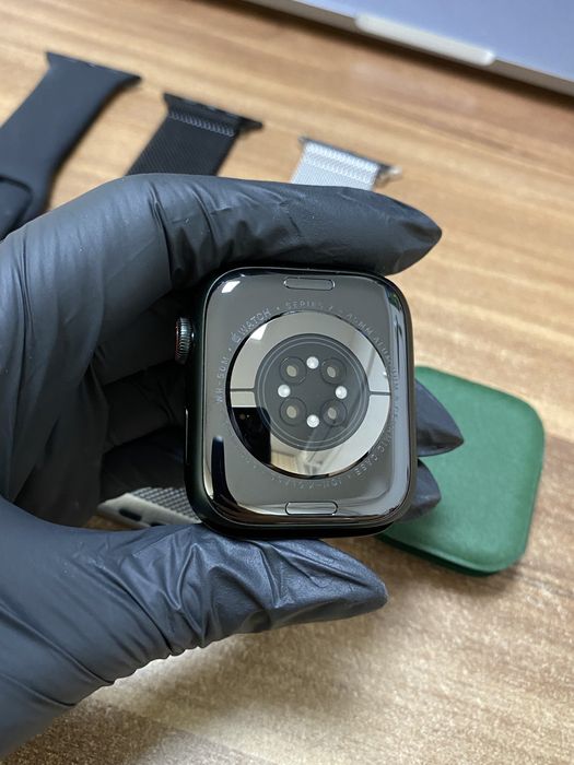 Apple Watch Seria 7 / 45 mm / GPS + cellular / Green / Nou |