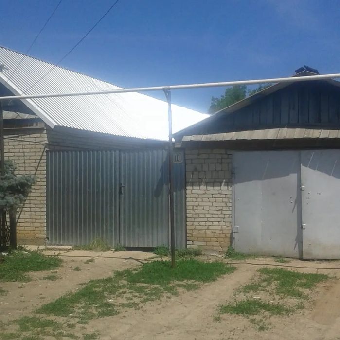 Продам частный благоустроенный дом 100 квадратов , 9 соток.