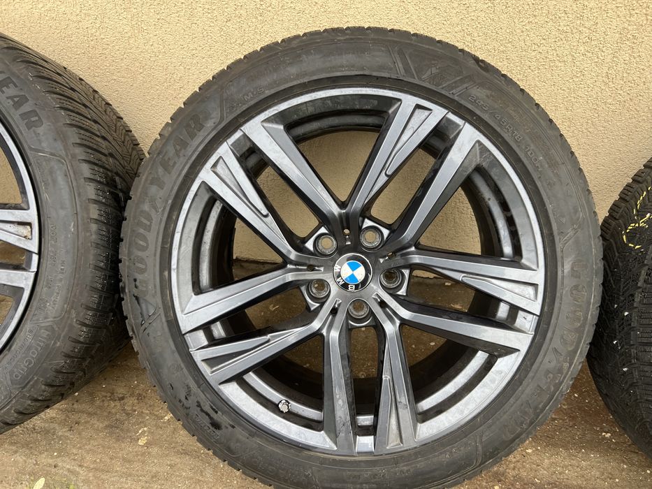 Jante Bmw 18 Anvelope Iarna 245/45 Style 853