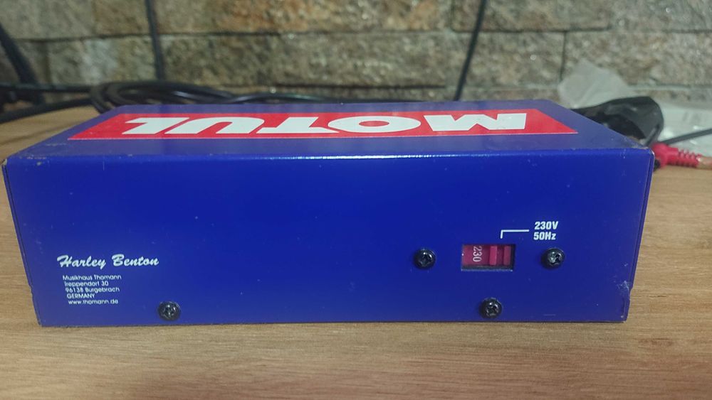 Power supply, bank, pedalboard захранване ефекти  за китара педалборд