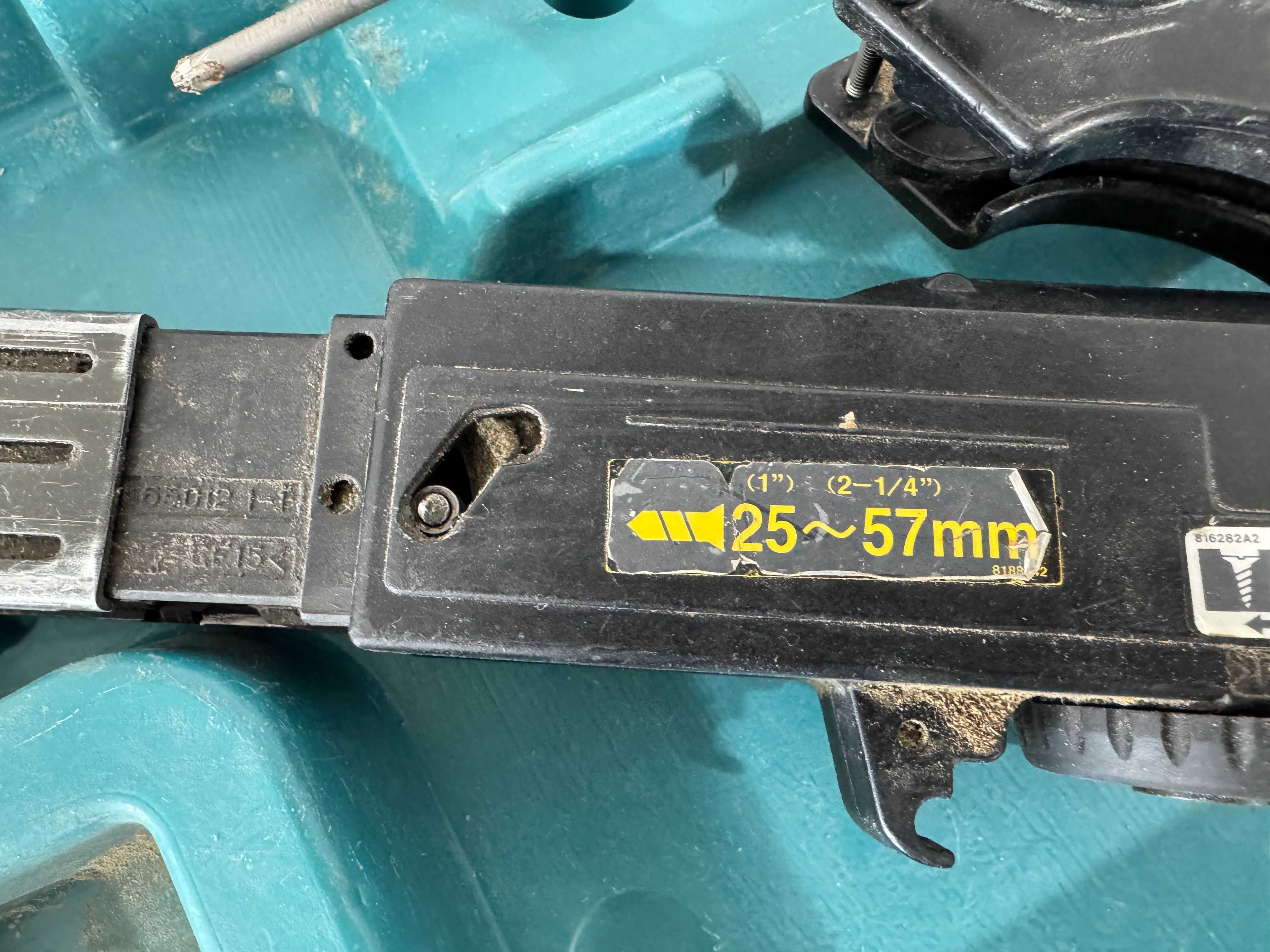 Винтоверт за гипсокартон - Makita 470 W