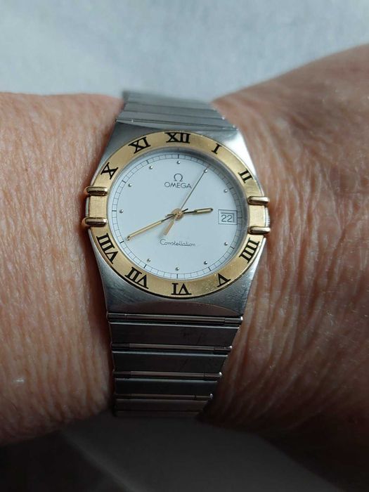Omega Constellation-часовник Омега кварц- стомана и златна гривна 18к.
