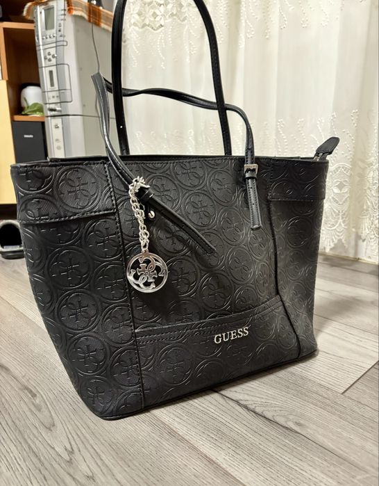 Geanta Guess tip shopper