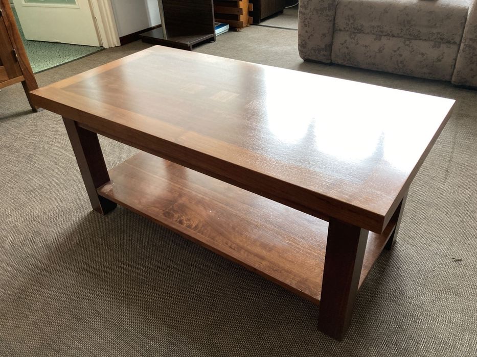 Măsuță cafea lemn masiv nuc furnir, mobilă living