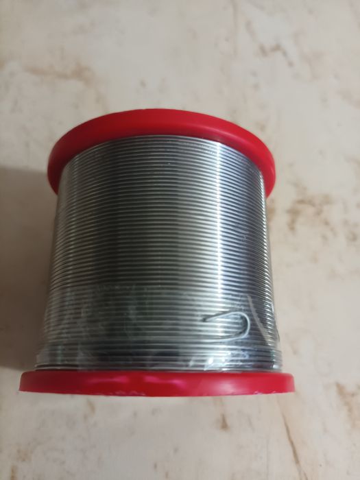 Fludor de lipit piese electronice