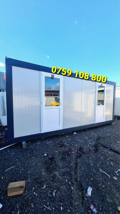 Vand containere vitrina