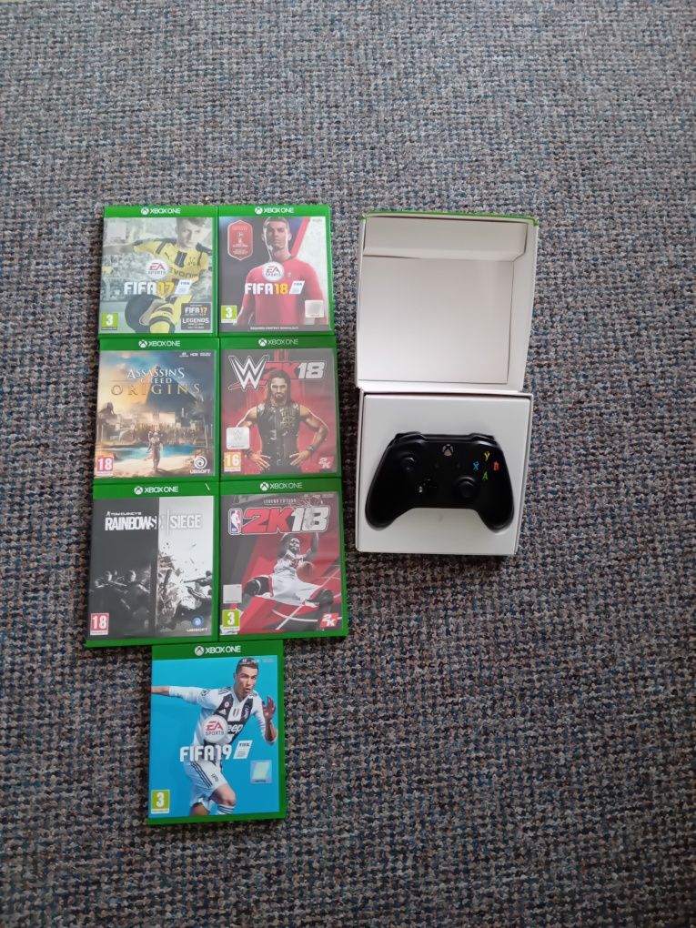 Vând jocuri pentru xbox one și o manrtă tot pentru xbox