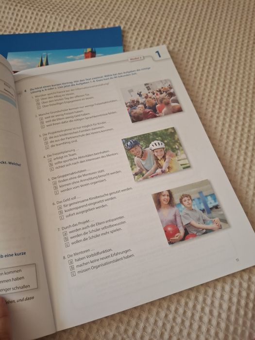 Учебници по немски Aspekte Junior B1B2, заедно с тетрадка