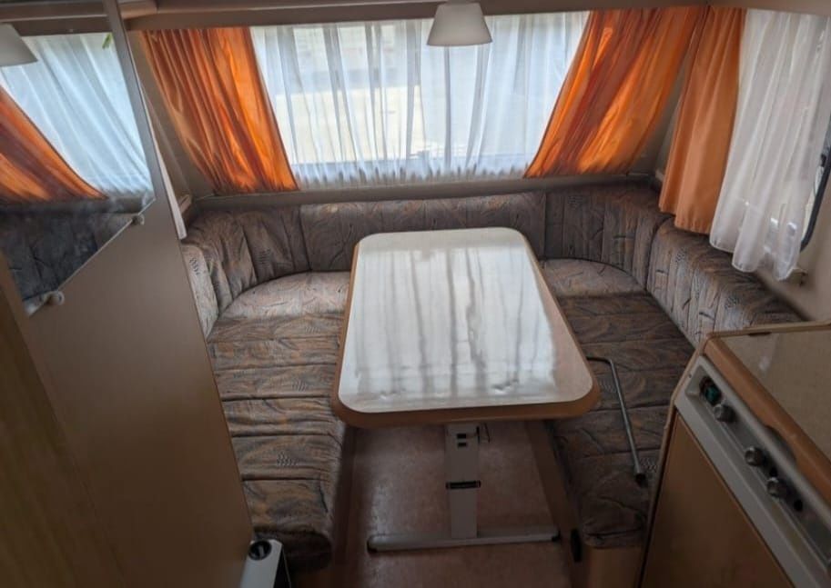 Rulota ADRIA 4158TD din 1994