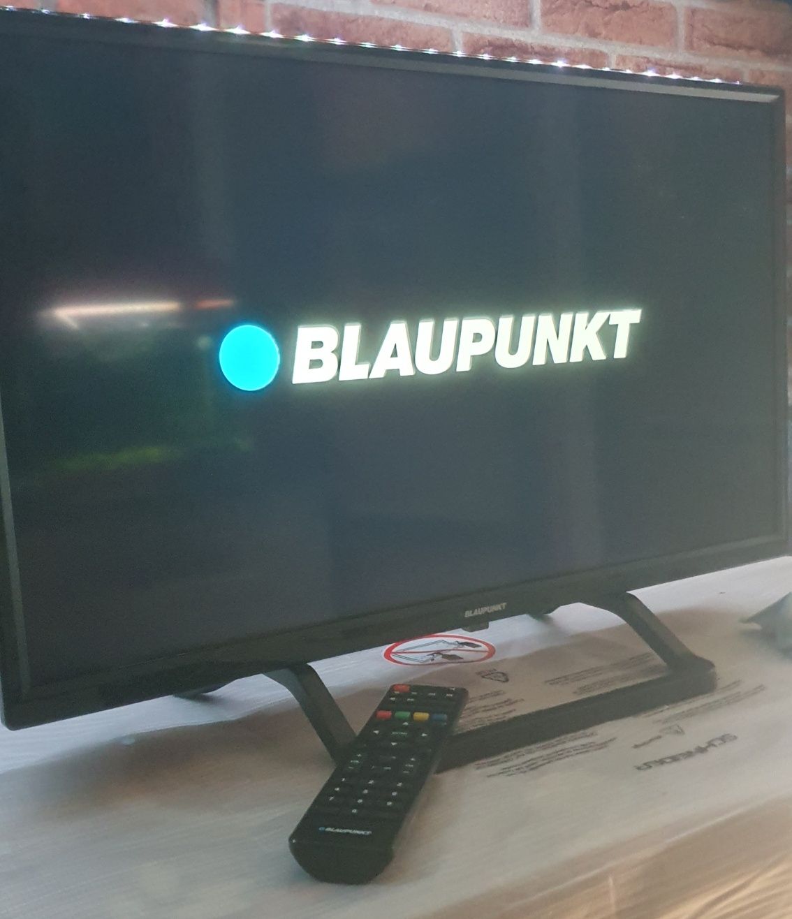 Televizor LED Blaupunkt 60 cm HD Ready