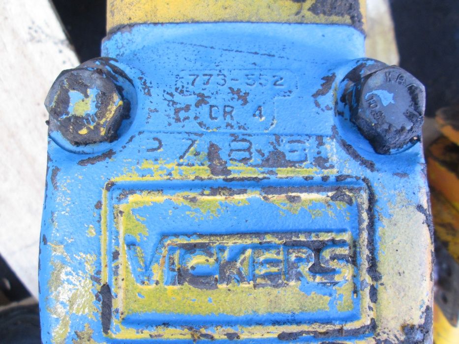 Pompa Vickers 31V24A