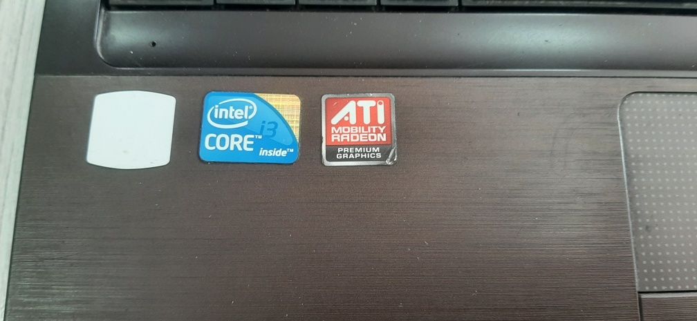 SAMSUNG Novutbuk I3 Apratifka 6