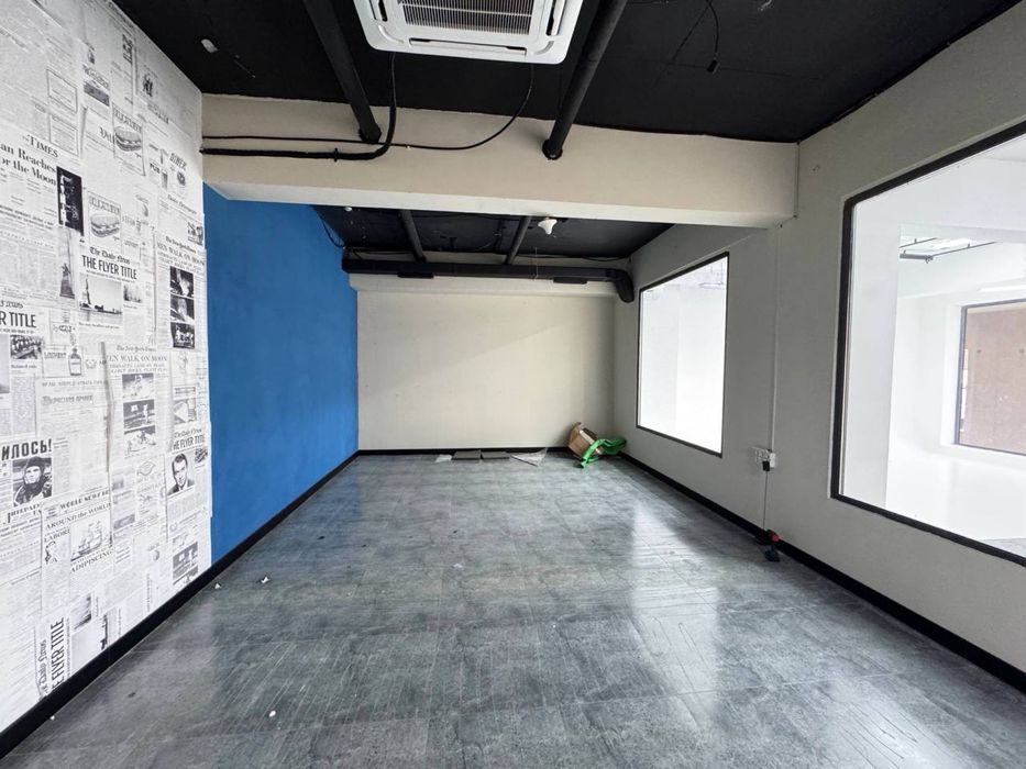 Сдаётся Нежилое Помещение 255кв.м ор.Сеул Мун Яккасарай