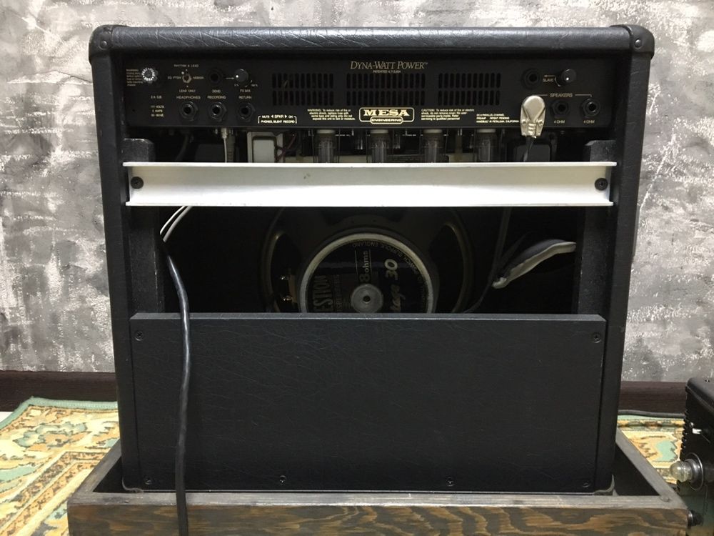 Продам комбоусилитель Mesa boogie dual caliber dc -3