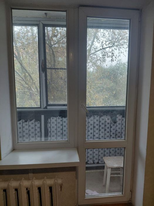 Продам пластиковые окна б/у