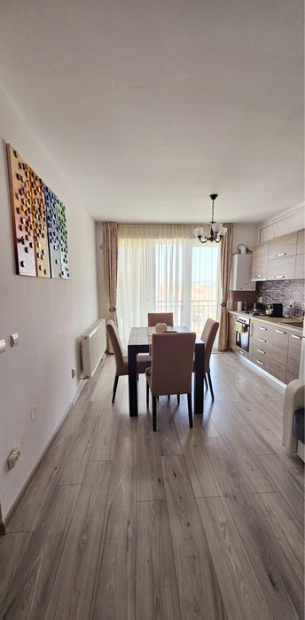 Inchiriez  apartament 2 camere amenajat modern , cu balcon in Sibiu