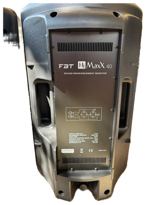 Vand 2 boxe pasive himaxx40,in stare perfecta estetic si functional