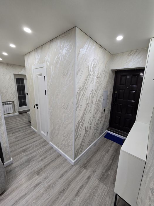 Чиланзар 22 квартал.  1ком.  36м2. Евроремонт. Мебелью и техникой.