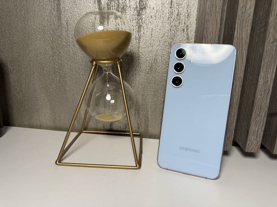 Samsung S24FE 256GB Garantie Universul Telefoanelor