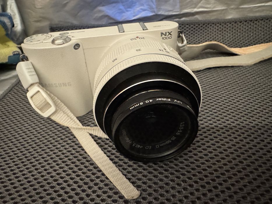 Camera Samsung NX1000, 20.3MP, + Obiectiv 20-50mm