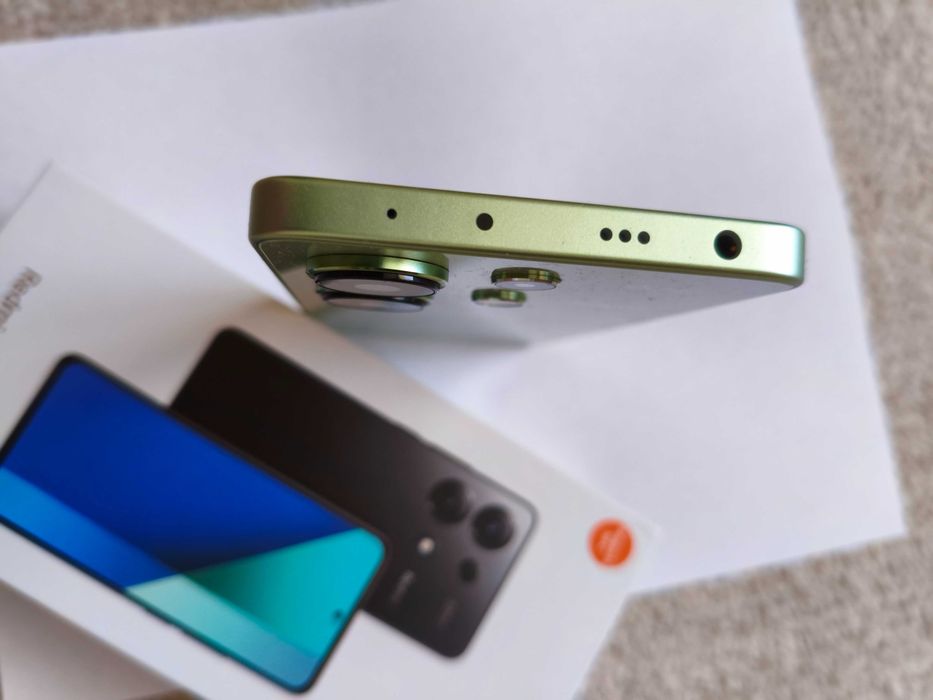 Vând telefon Xiaomi Redmi Note 13 4G