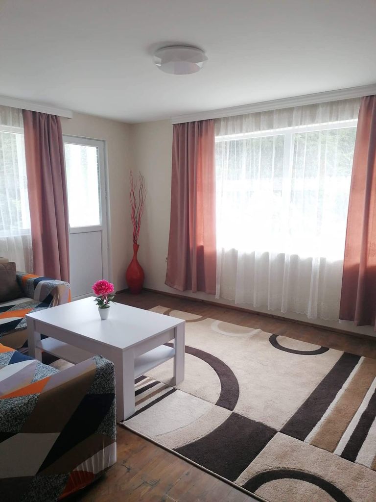Продава се Етаж от къща в Тетевен - 120 кв.м за 567 €/кв.м - Снимка #1