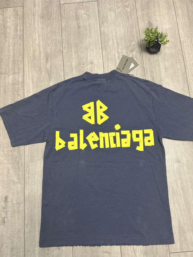 Тениска Balenciaga тъмно синя