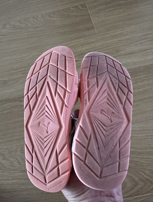 Sandale PUMA fete, marime 31