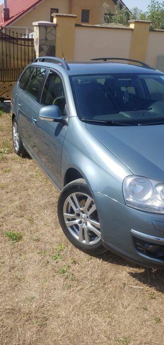 Volkswagen Golf 5 – Prim proprietar – 121.000 km – 1.9 TDI / 105 CP –
