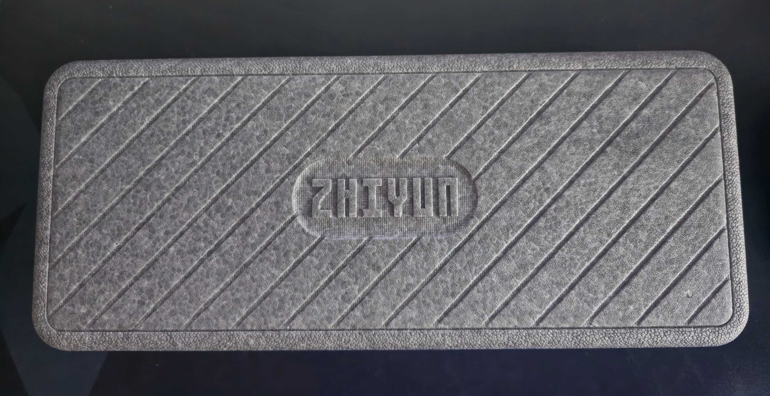Гимбал Smooth 4 Zhiyun