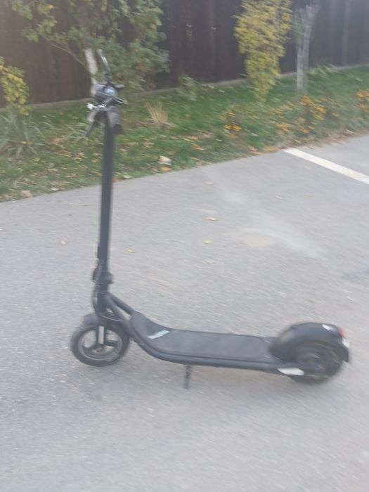 Trotineta electrică