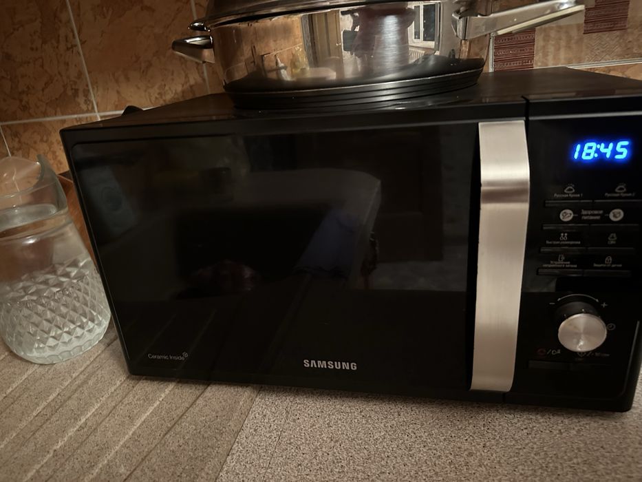 Продам микроволную печь новая