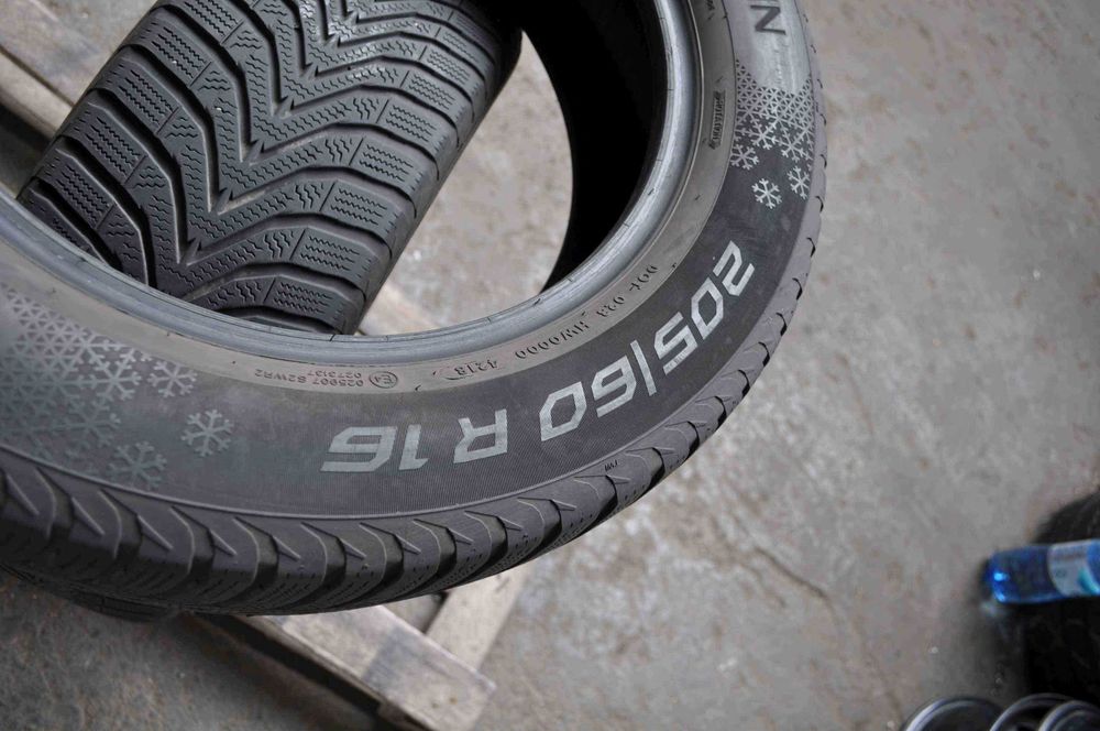 SET 2 Anvelope Iarna 205/60 R16 VREDESTEIN Snowtrac 5