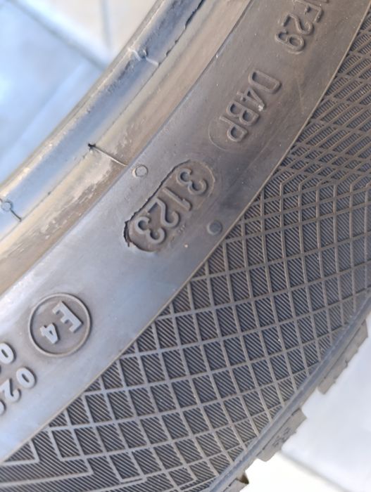 Зимни гуми Continental 285/45/21 Winter contact TS 850 P